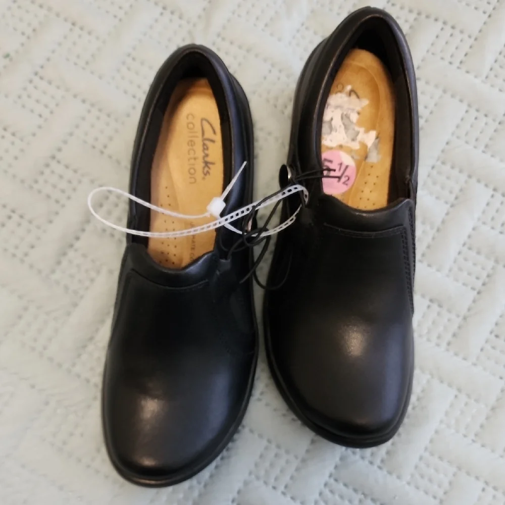 Clarks Black Leather Comfort Loafers